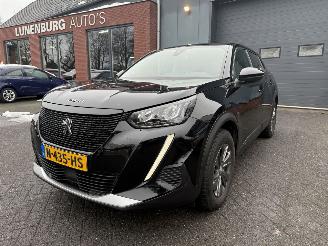 okazja samochody osobowe Peugeot e-2008 EV Active Pack 50 kWh (SUV 5-dr.) €9090,- EX BTW 2021/10