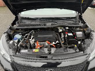 Peugeot e-2008 EV Active Pack 50 kWh (SUV 5-dr.) €9090,- EX BTW picture 13