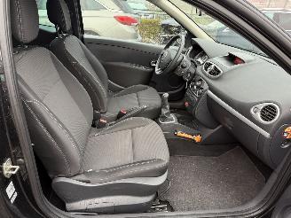 Renault Clio 1.2 TCe Collection (Hatchback 3-dr.) picture 24