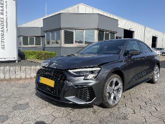Unfall Kfz Audi A3 S-LINE   RS3 LOOK