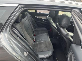 Mercedes E-klasse Estate 200 d Business Solution AMG picture 16