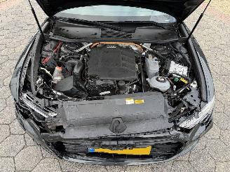 Audi A6 Avant 55 TFSI e quattro Competition picture 7