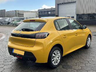 Peugeot 208 1.2 PureTech Active picture 4