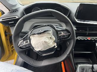 Peugeot 208 1.2 PureTech Active picture 16