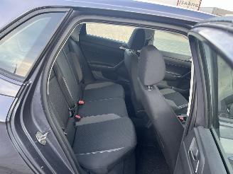 Volkswagen Polo 1.0 TSI Life picture 11