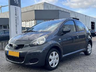 škoda osobní automobily Toyota Aygo 1.0-12V Comfort 2009/5
