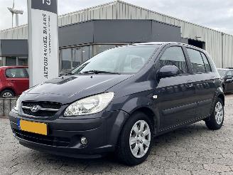 Vaurioauto  passenger cars Hyundai Getz 1.4i Active Cool 2006/5