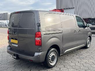 Peugeot Expert 231S 2.0 BlueHDI 120 Premium Pack picture 4