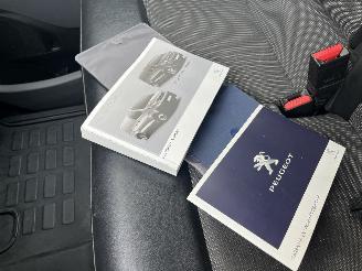 Peugeot Expert 231S 2.0 BlueHDI 120 Premium Pack picture 20