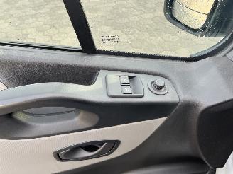 Renault Trafic 1.6 dCi T29 L2H1 Comfort picture 16