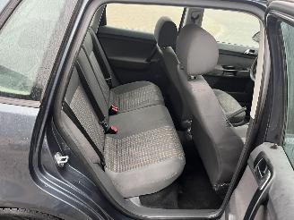 Volkswagen Polo 1.4-16V Optive picture 10