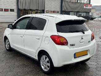 Mitsubishi Space-star 1.0 Bright AUTOMAAT picture 5