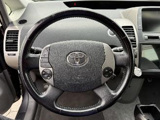 Toyota Prius 1.5 VVT-i Comfort picture 17