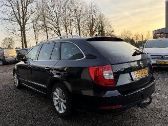 Skoda Superb 1.6 TDI Sprint PRO AIRCO NAVI picture 3