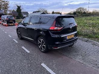 Renault Scenic Grand Scenic 41.3 TCe picture 4