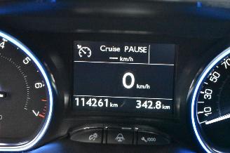 Peugeot 2008  picture 18