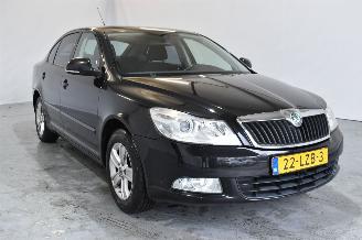 skadebil auto Skoda Octavia 1.2 TSI Ambition Bns 2010/7