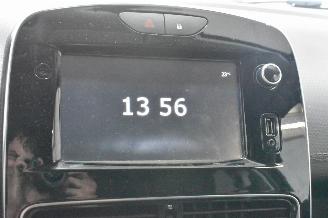 Renault Clio 0.9 TCe Limited picture 26