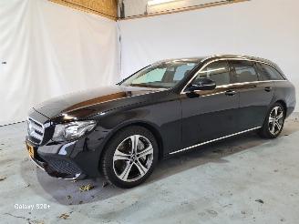 Schadeauto Mercedes E-klasse 400D 4-Matic Advantage 2018/12