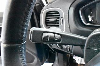 Volvo V-40 1.6 D2 Momentum picture 29