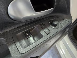Volkswagen Up! 1.0 BMT move up! picture 20