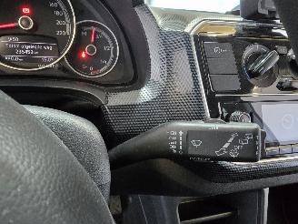 Volkswagen Up! 1.0 BMT move up! picture 25
