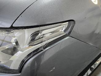 Mitsubishi Outlander 2.0 PHEV Business Ed picture 16