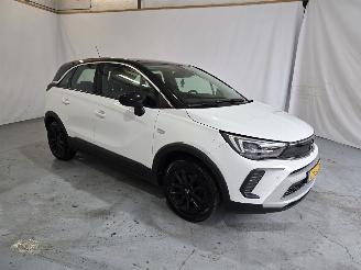 Schadeauto Opel Crossland 1.2 Turbo GS Line 2021/8