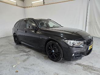 uszkodzony samochody osobowe BMW 3-serie 320 iEdition M Sport Shadow Executive 2018/9