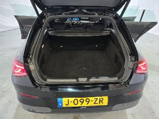 Mercedes Cla-klasse Shooting Brake 180 Bns Solution picture 16