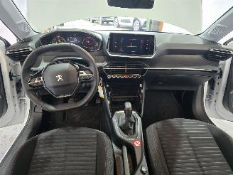 Peugeot 208 1.2 PureTech Active picture 21