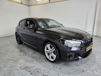 Schadeauto BMW 1-serie 118i Edition M Sport Shadow High Executive 2019/10