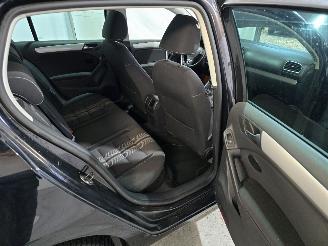 Volkswagen Golf 1.2 TSI Highline BlueMotion picture 17