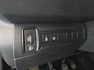 Peugeot 308 1.2 PureTech Style picture 27