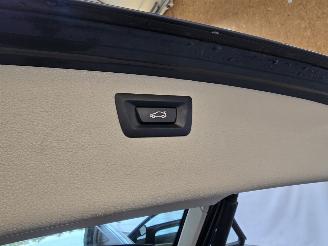 BMW 3-serie 320i Lux.Ed picture 14