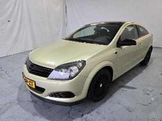 Opel Astra GTC 1.6 Enjoy picture 3