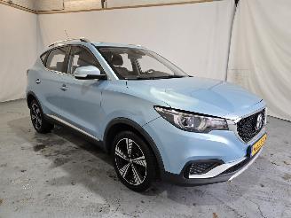 Schadeauto MG ZS EV Luxury 45 kWh 2019/12