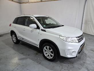 damaged passenger cars Suzuki Vitara 1.6D Exclusive 2018/4
