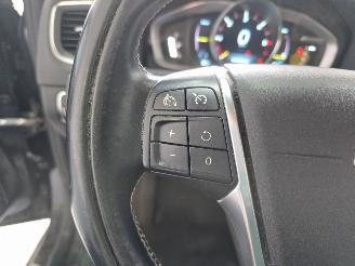 Volvo V-60 2.4 D6 AWD Plug-In Hybrid Summum picture 27