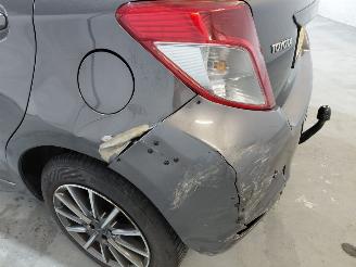 Toyota Yaris 1.3 VVT-i Now picture 18