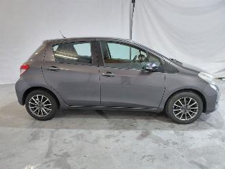 Toyota Yaris 1.3 VVT-i Now picture 8