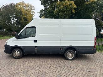 Iveco Daily 35C13V 330 H3 euro5 picture 2