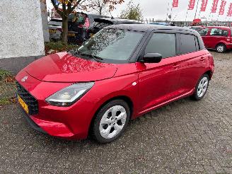 skadebil auto Suzuki Swift 1.2 hybrid automaat 2025/3