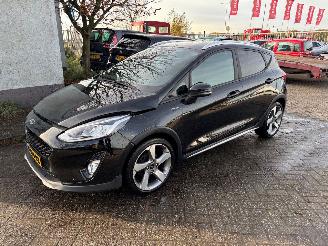 krockskadad bil auto Ford Fiesta 1.0 ecoboost active 2018/11