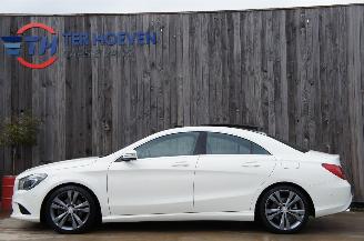 krockskadad bil bedrijf Mercedes Cla-klasse CLA 180d Airco Cruise Navi Pano Bi-Xenon 80KW Euro 6 2017/1