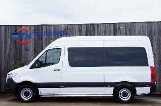 damaged passenger cars Mercedes Sprinter 314 CDi L2H2 9-Persoons Elektrische Schuifdeur Navi Cruise 105KW Euro 6 2020/2