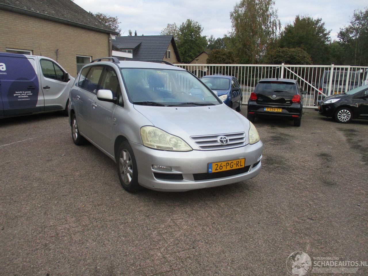 Toyota Avensis-verso 2.0 i Linea Sol 6P