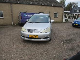 Toyota Avensis-verso 2.0 i Linea Sol 6P picture 3