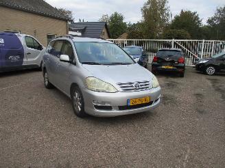 Toyota Avensis-verso 2.0 i Linea Sol 6P picture 1