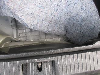 Volkswagen Passat 1.4 TSI Connected Series REST BPM 1000 EURO !!!!! picture 17